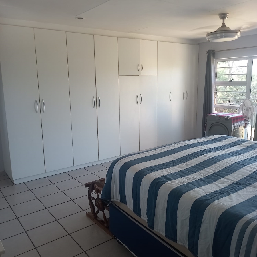 4 Bedroom Property for Sale in Klein Brak Western Cape
